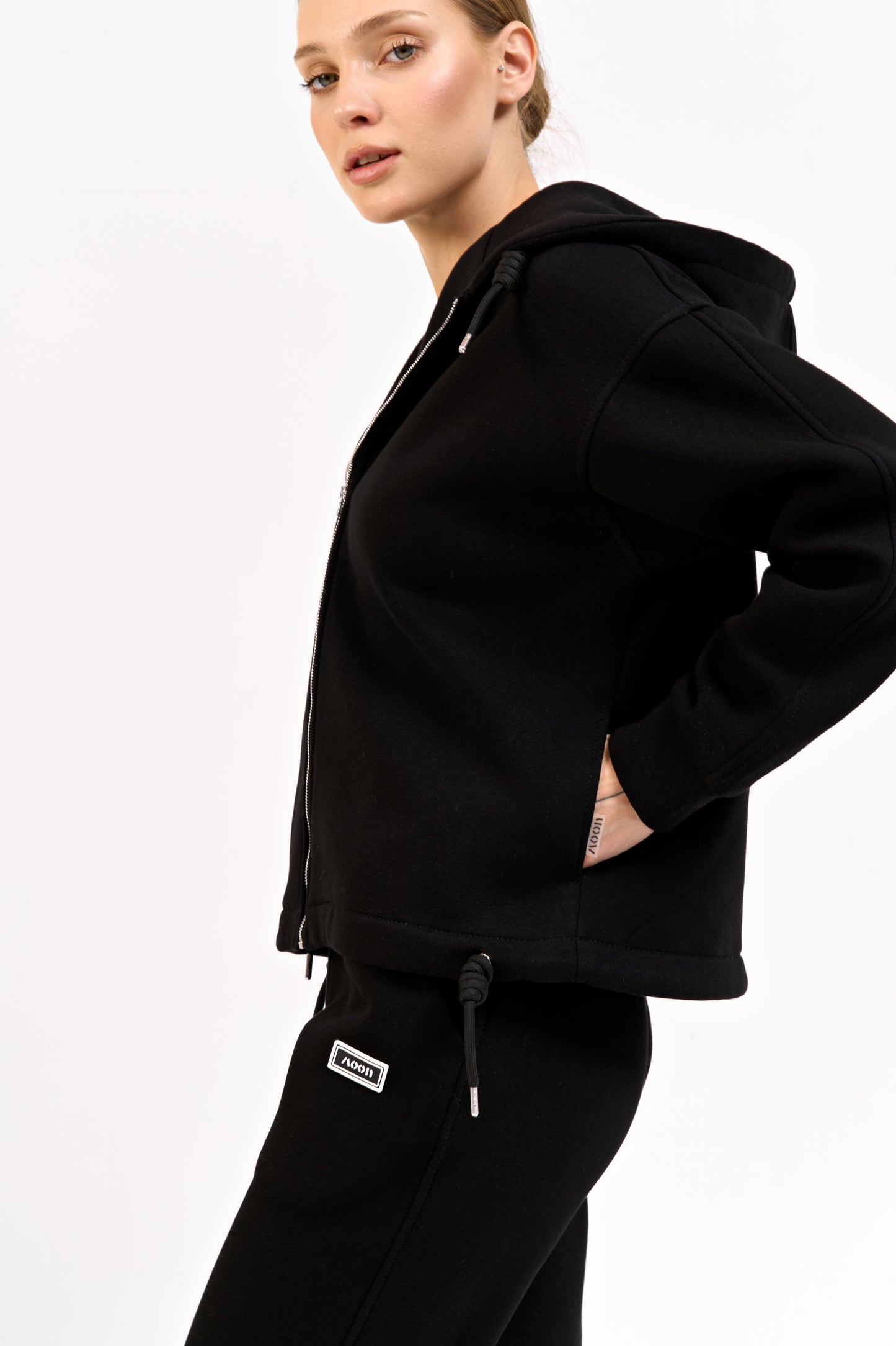 Ensemble MOON BASIC Noir